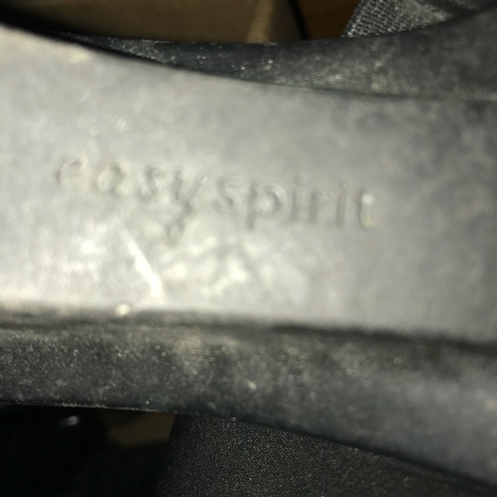Shoes - Picture 2 of 2